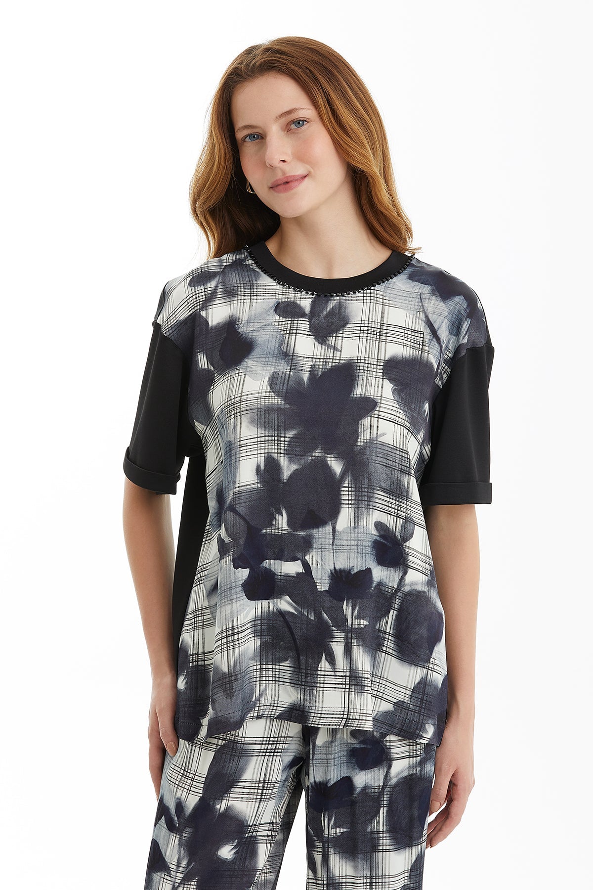 Contrast Pattern T-Shirt