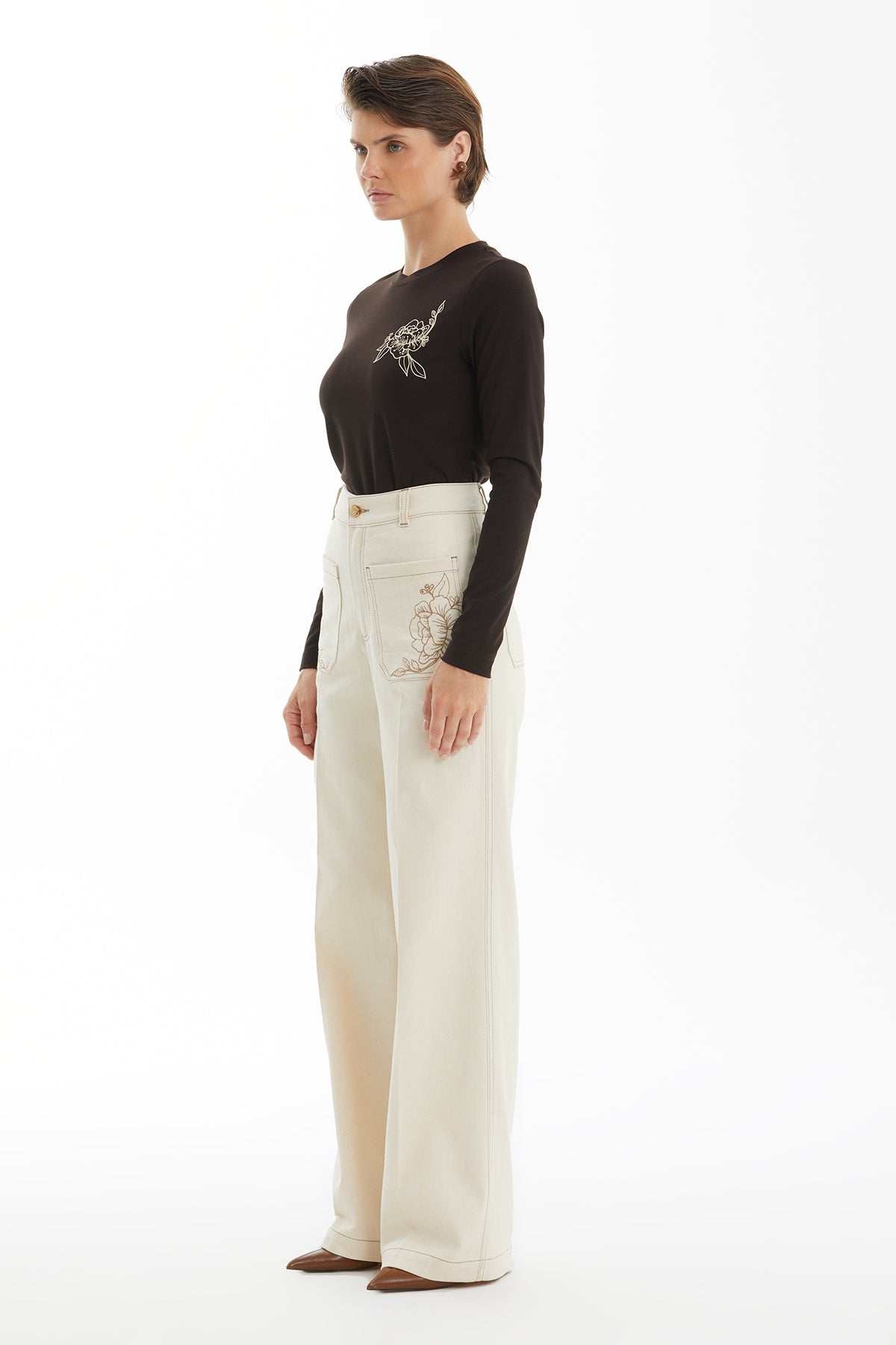 Ecru Denim Skirt with Floral Embroidery