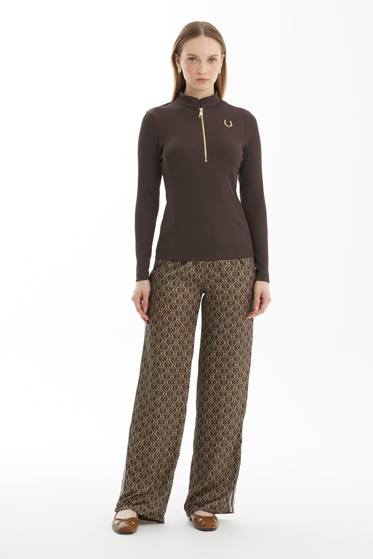 Brown Zippered Blouse with Accessory