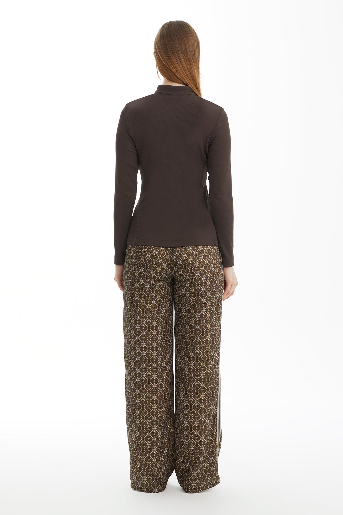 Brown Zippered Blouse with Accessory