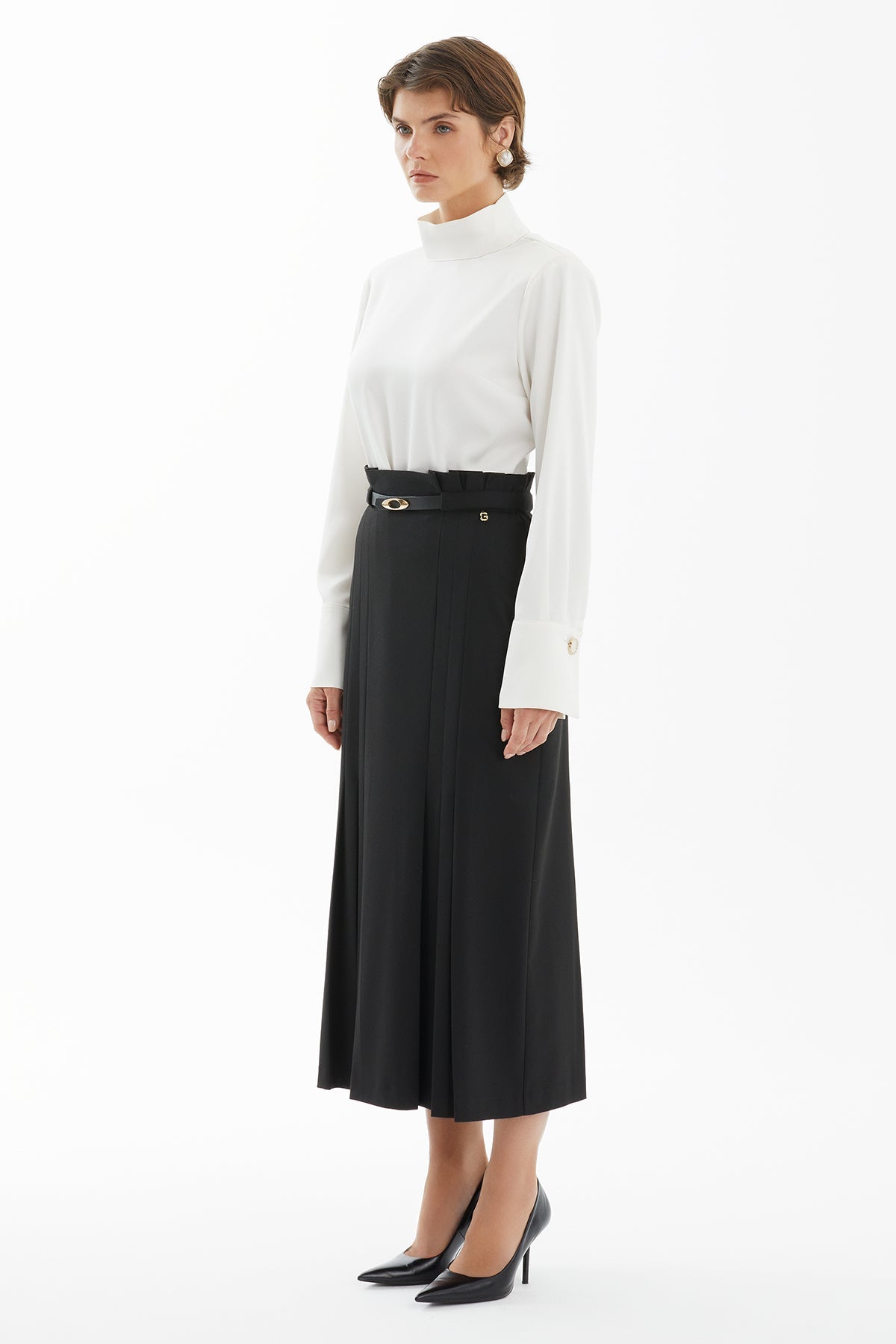 Black Pleated Pencil Skirt with Belt