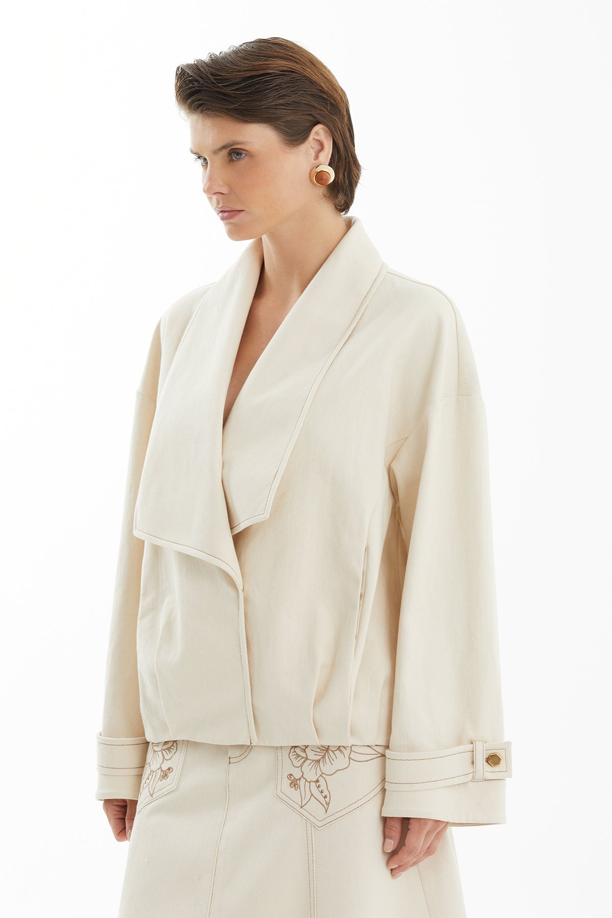 Ecru Floral-Embroidered Shawl-Collar Denim Jacket