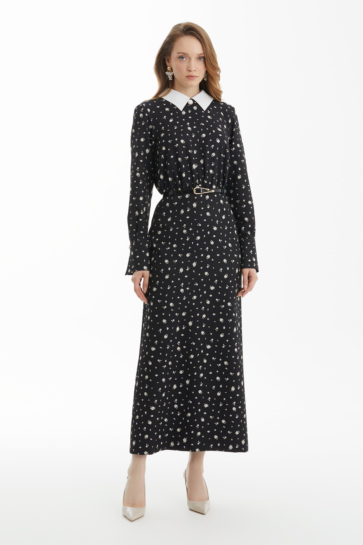 Black Removable White-Collar Dress