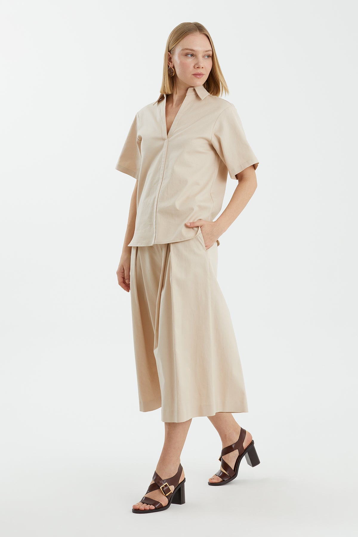 Beige V-Neck Short-Sleeve Blouse