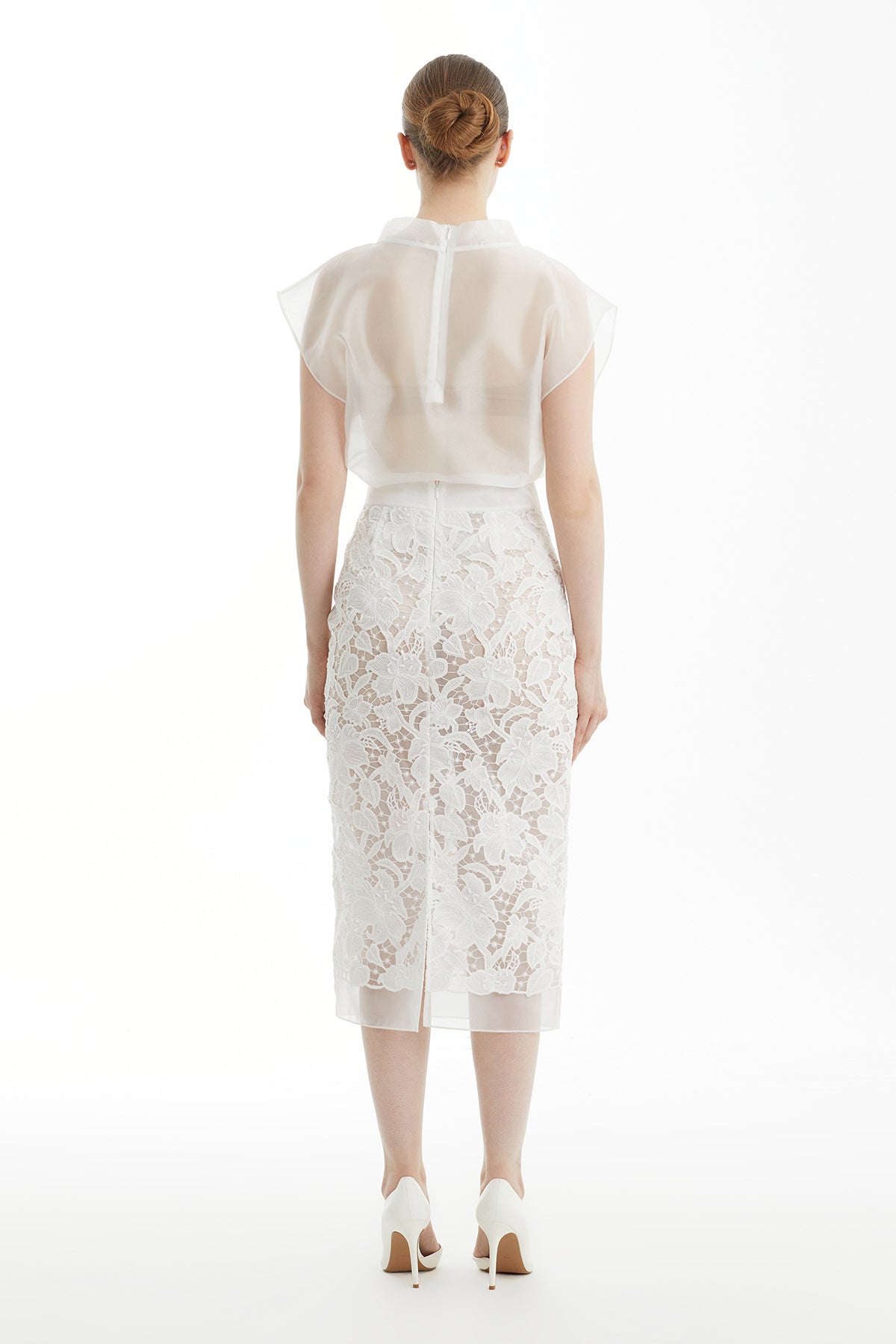White Patterned Hook-and-Eye Detail Midi Pencil Skirt