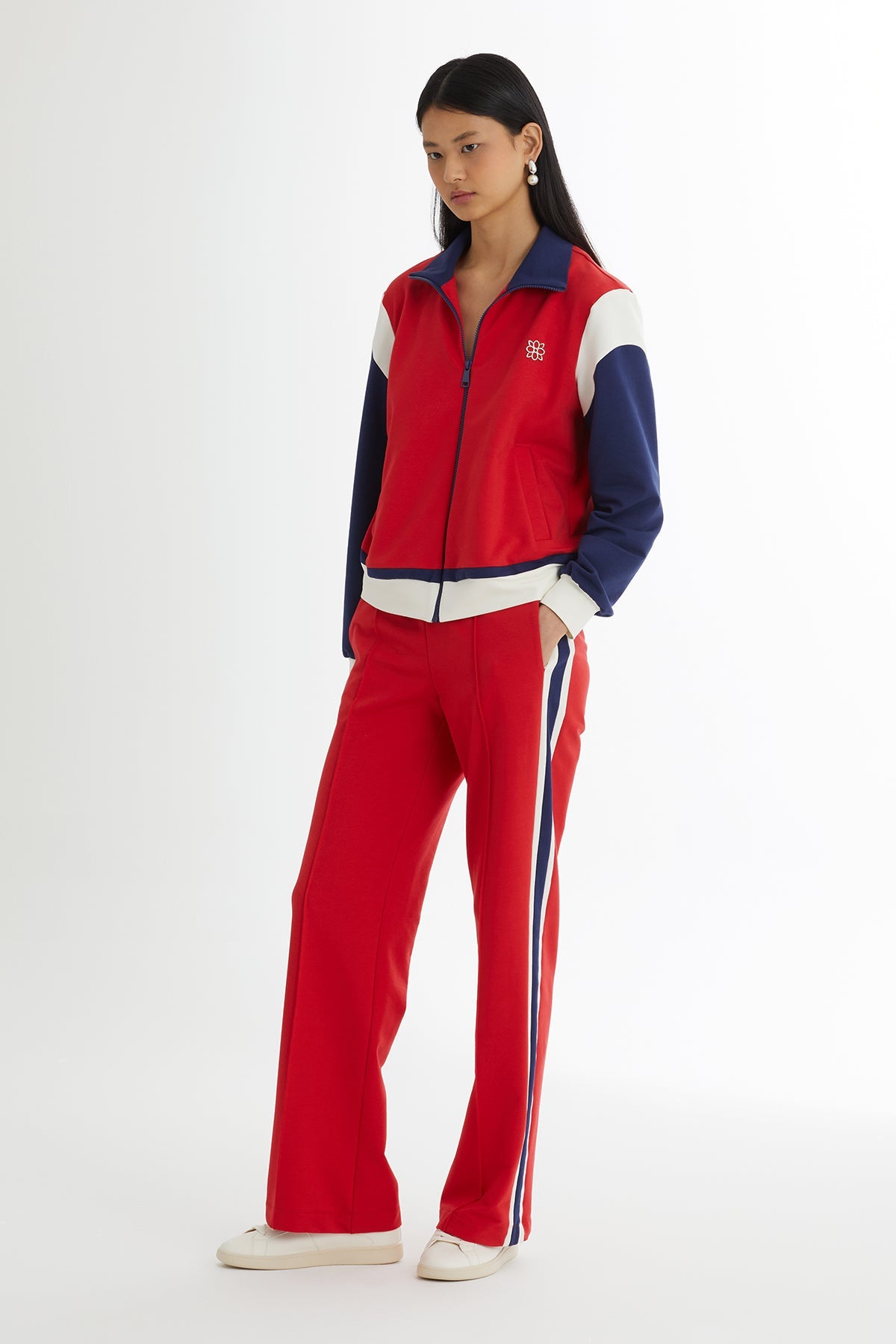 Red Metal Accent Sweat Set