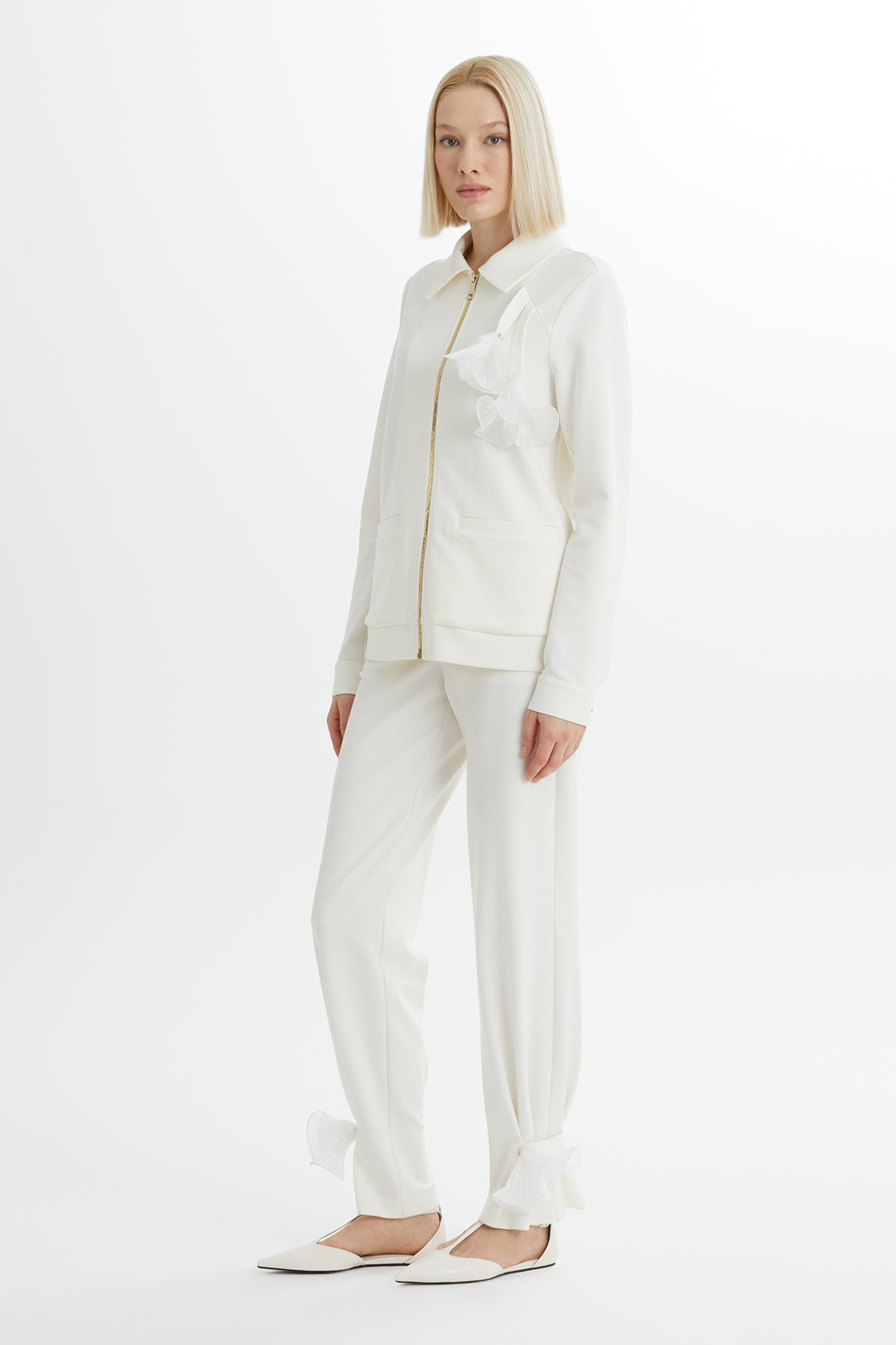 Ecru Jacket and Pants Sweatshirt Set