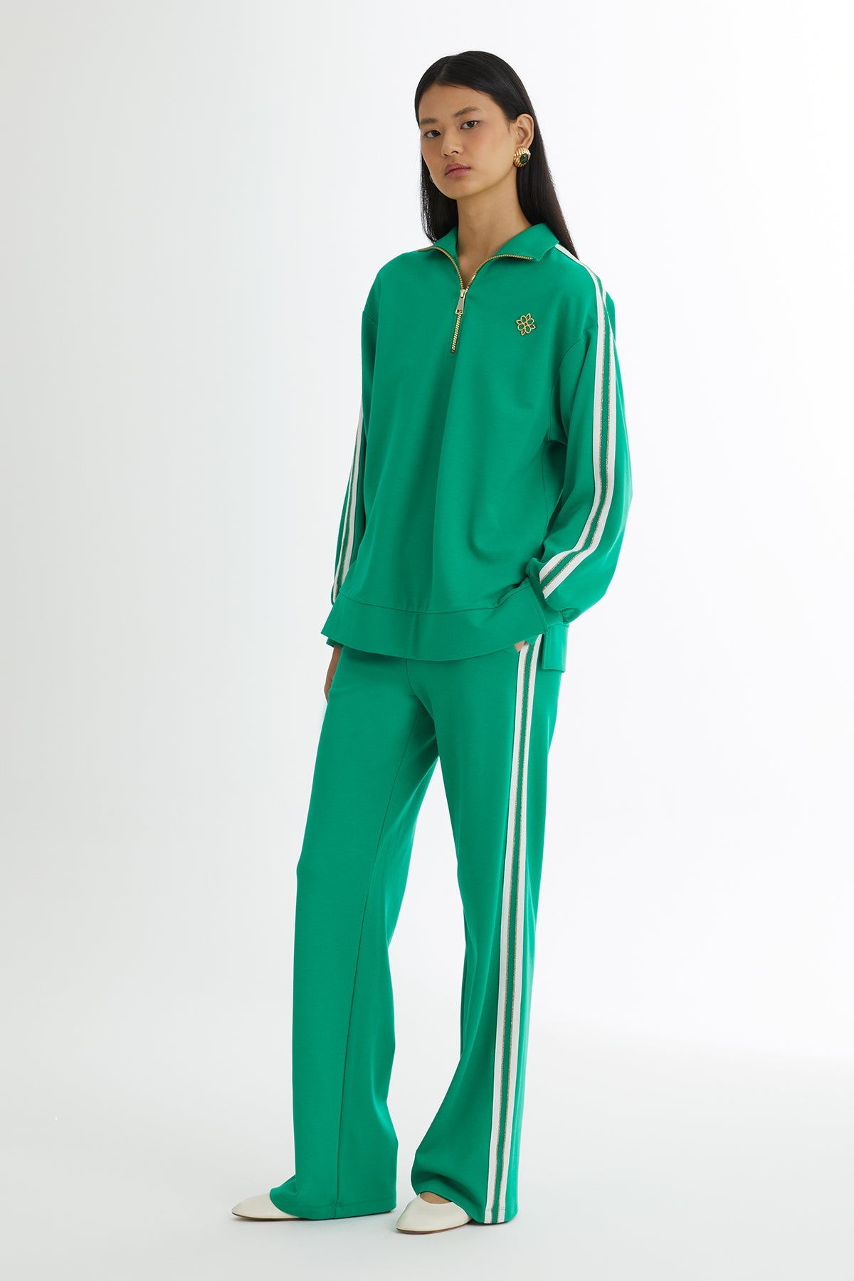 Green Knit-Detail Top and Pants Sweatshirt Set