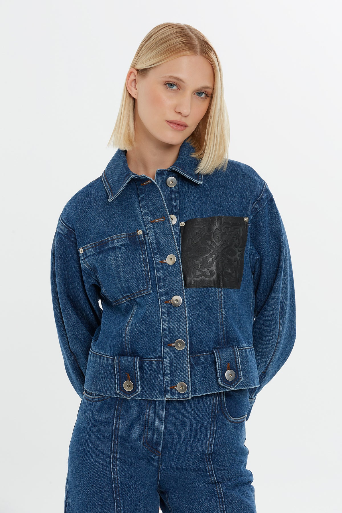 Short Denim Jacket with Leather Details N